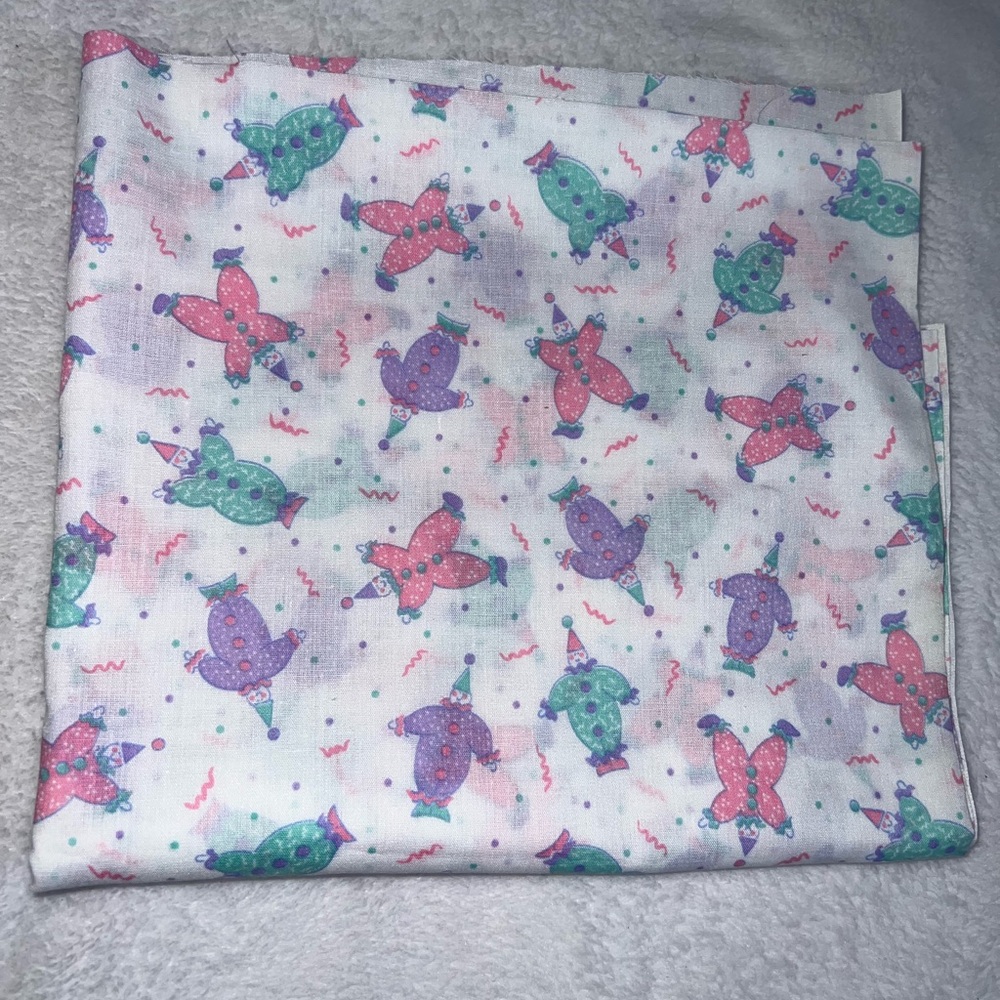 Colorful panels for quilting 
(Not quilted just selling panel)